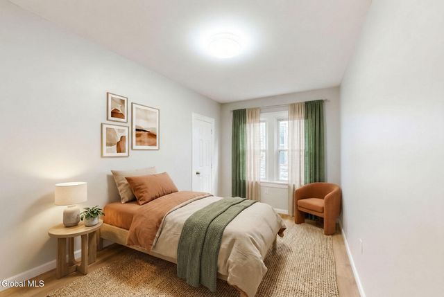 1020 Washington Avenue, Albany, NY 12203