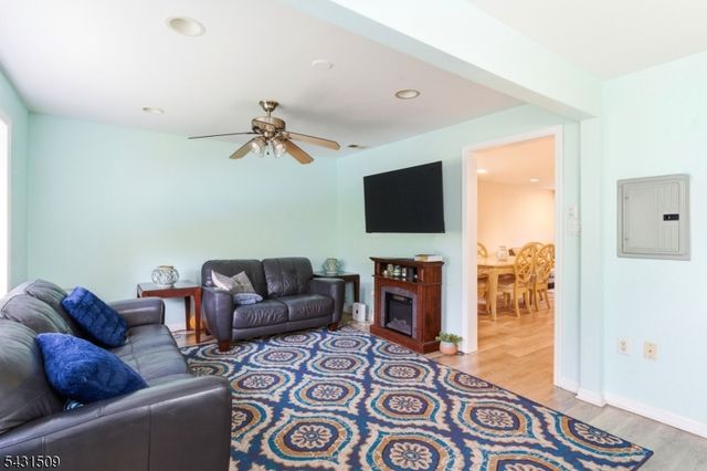 26 Cornell St, West Orange Twp., NJ 07052