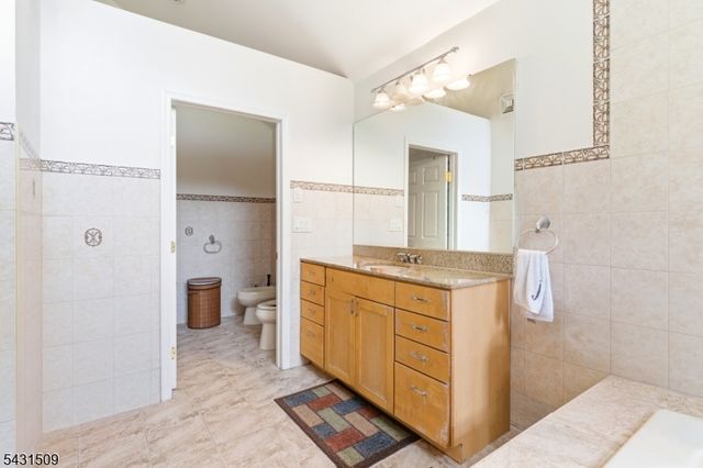 26 Cornell St, West Orange Twp., NJ 07052