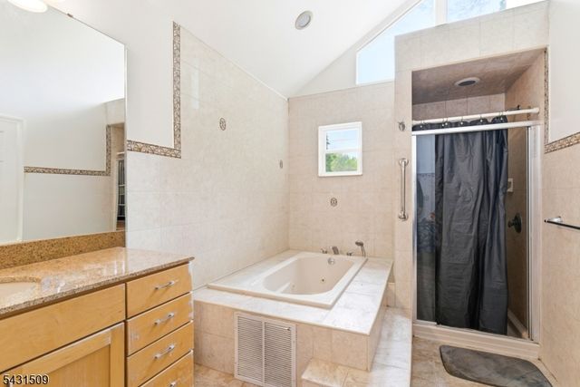 26 Cornell St, West Orange Twp., NJ 07052