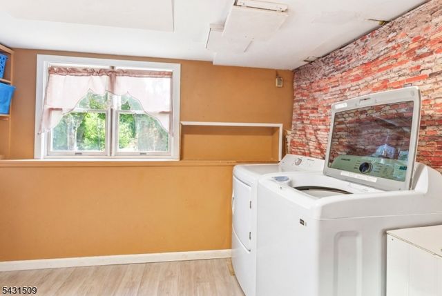 26 Cornell St, West Orange Twp., NJ 07052