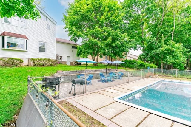 26 Cornell St, West Orange Twp., NJ 07052