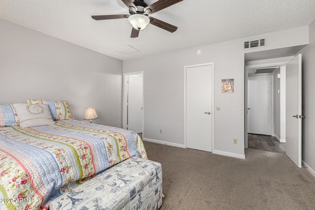 1518 E SPYGLASS Drive, Chandler, AZ 85249