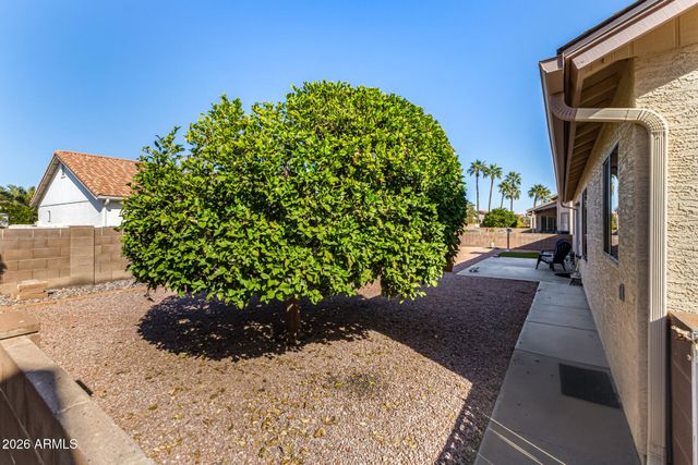 1518 E SPYGLASS Drive, Chandler, AZ 85249