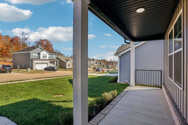 178 Brenda Dr, Clarksville, TN 37040