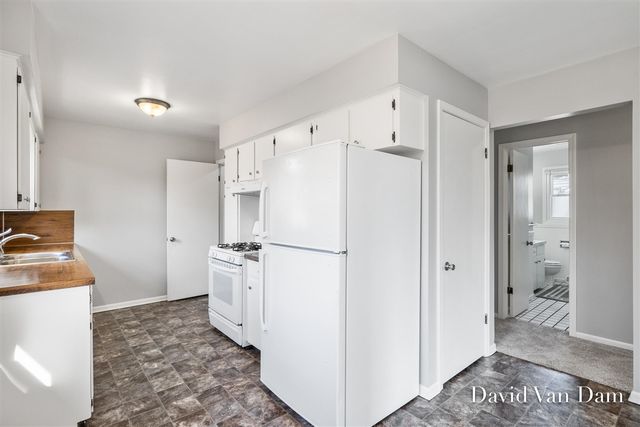 395 Farnham Street, Kentwood, MI 49548