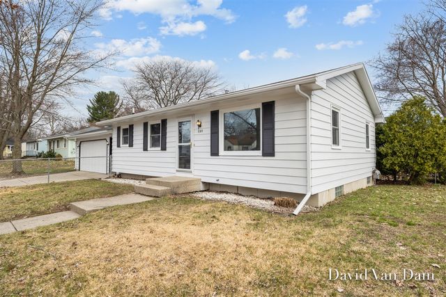 395 Farnham Street, Kentwood, MI 49548