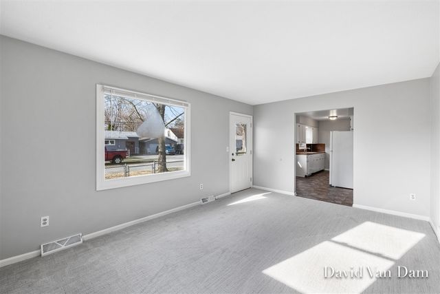 395 Farnham Street, Kentwood, MI 49548