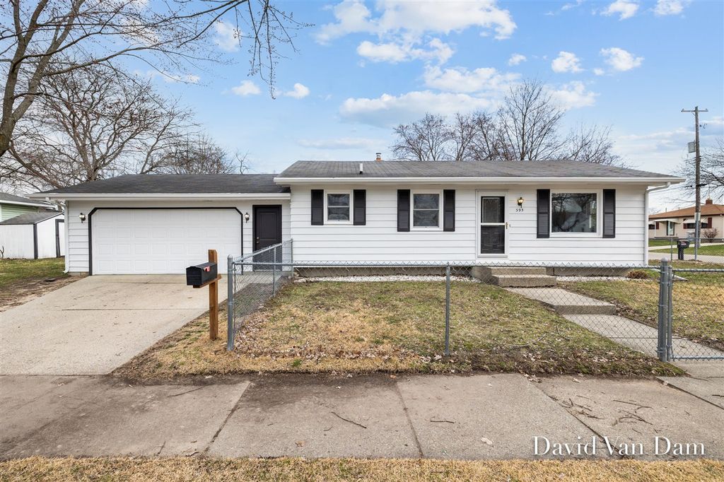 395 Farnham Street, Kentwood, MI 49548