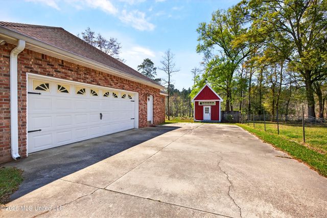 18155 Sherwood Court, Saucier, MS 39574