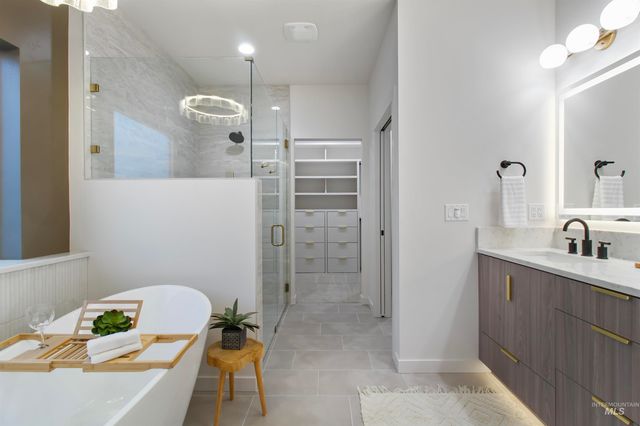 1266 Crestview Dr., Twin Falls, ID 83301