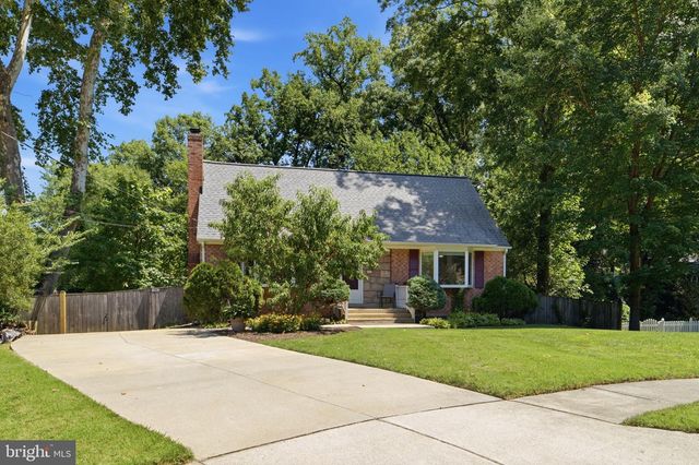 8923 CROMWELL, Springfield, VA 22151