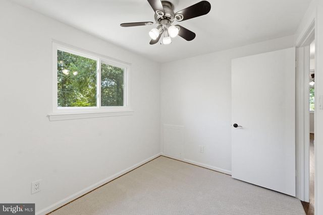 8923 CROMWELL, Springfield, VA 22151