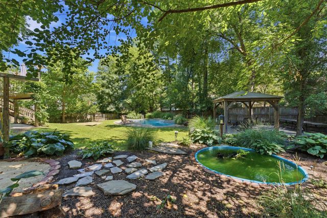 8923 CROMWELL, Springfield, VA 22151