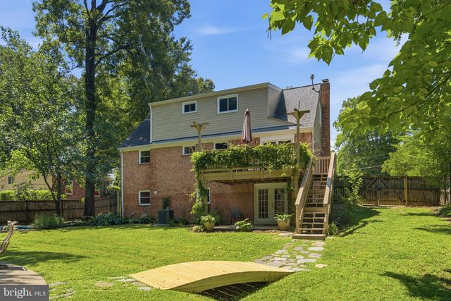 8923 CROMWELL, Springfield, VA 22151