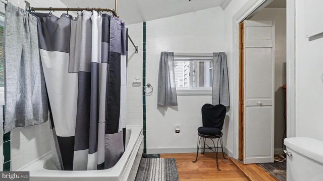 2803 GREENWAY BLVD, Falls Church, VA 22042