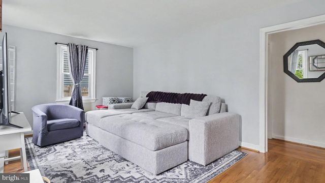 2803 GREENWAY BLVD, Falls Church, VA 22042