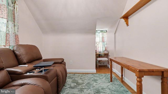 2803 GREENWAY BLVD, Falls Church, VA 22042