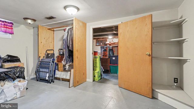 2803 GREENWAY BLVD, Falls Church, VA 22042