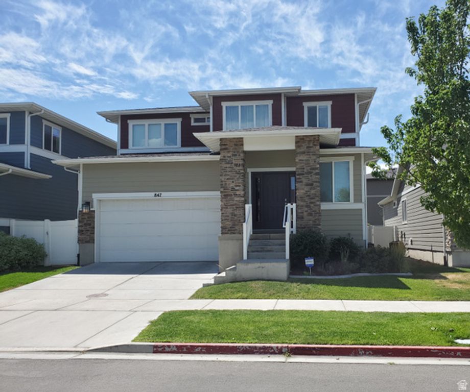 847 W PRESIDIO DR, Midvale, UT 84047