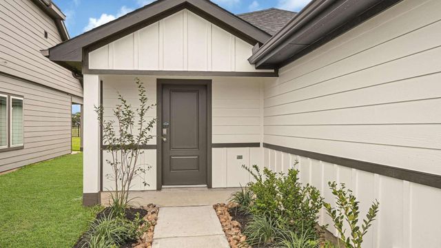 9002 Moonlight Lakes Drive, Needville, TX 77471