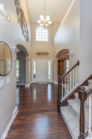 8593 Holm Mountain Circle, Avon, IN 46123