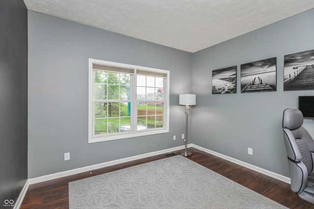 8593 Holm Mountain Circle, Avon, IN 46123