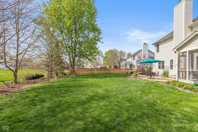 8593 Holm Mountain Circle, Avon, IN 46123
