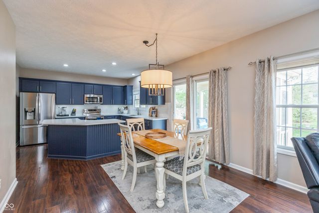 8593 Holm Mountain Circle, Avon, IN 46123
