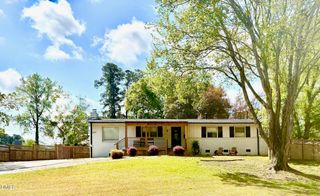 1009 Helms, Raleigh, NC 27610