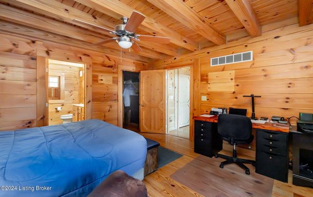 942 Danes Hill Rd, Clarkson, KY 42726