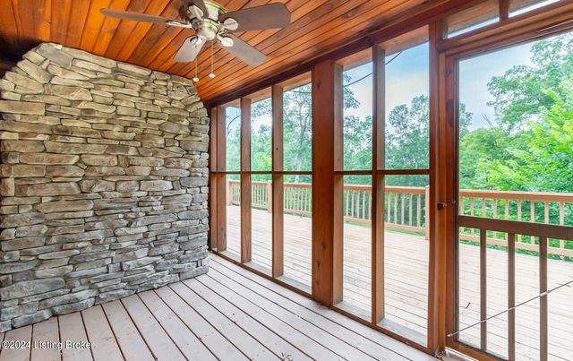 942 Danes Hill Rd, Clarkson, KY 42726