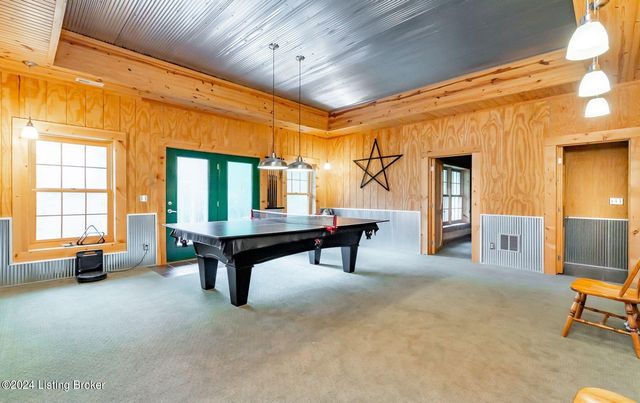 942 Danes Hill Rd, Clarkson, KY 42726