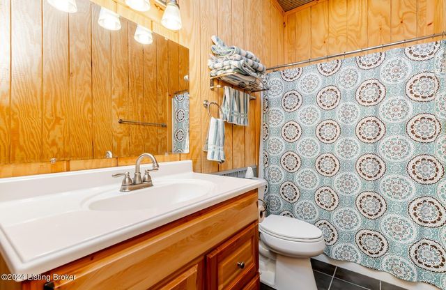 942 Danes Hill Rd, Clarkson, KY 42726