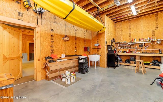 942 Danes Hill Rd, Clarkson, KY 42726