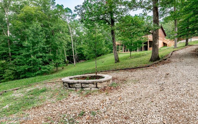 942 Danes Hill Rd, Clarkson, KY 42726