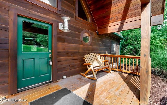 942 Danes Hill Rd, Clarkson, KY 42726