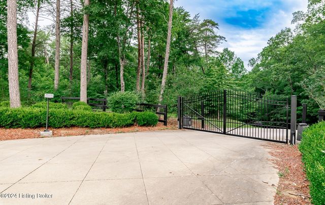 942 Danes Hill Rd, Clarkson, KY 42726