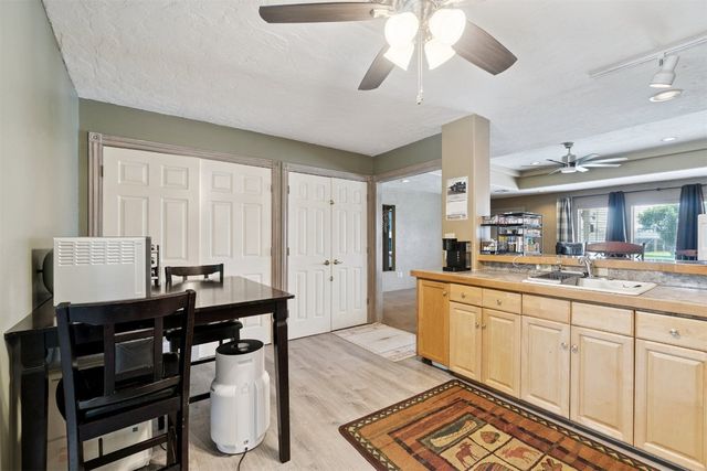 2925 NW Grand Boulevard, Oklahoma City, OK 73116