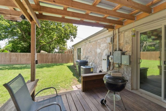 2925 NW Grand Boulevard, Oklahoma City, OK 73116