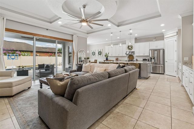 8908 BELLA VITA CIRCLE, Land O Lakes, FL 34637