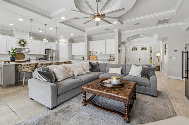 8908 BELLA VITA CIRCLE, Land O Lakes, FL 34637