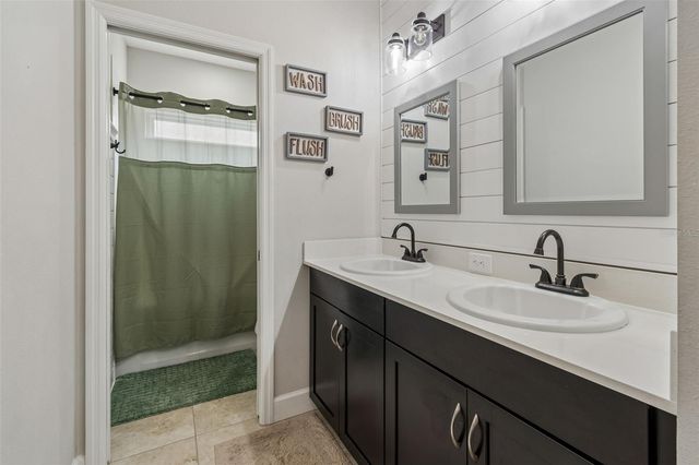 8908 BELLA VITA CIRCLE, Land O Lakes, FL 34637