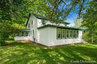 10860 Douglas Avenue, Plainwell, MI 49080