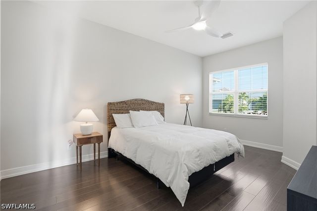 9194 Cayman DR, Naples, FL 34114