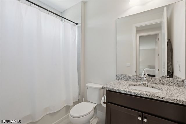 9194 Cayman DR, Naples, FL 34114
