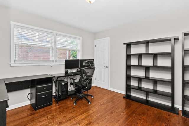4835 N NORDICA Avenue, Chicago, IL 60656