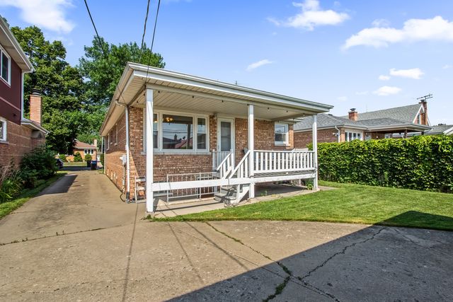 4835 N NORDICA Avenue, Chicago, IL 60656