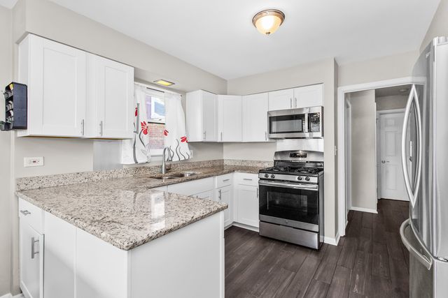 4835 N NORDICA Avenue, Chicago, IL 60656
