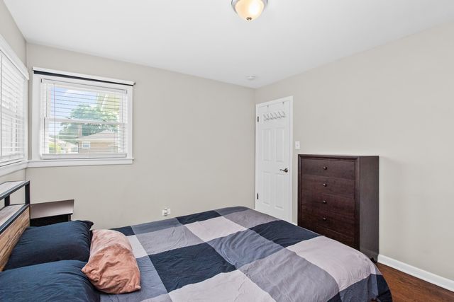 4835 N NORDICA Avenue, Chicago, IL 60656
